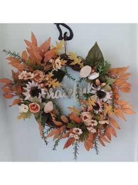 Wreath Flippers Handcrafted 14" Farmhouse "Grateful" Sunflower Wreath